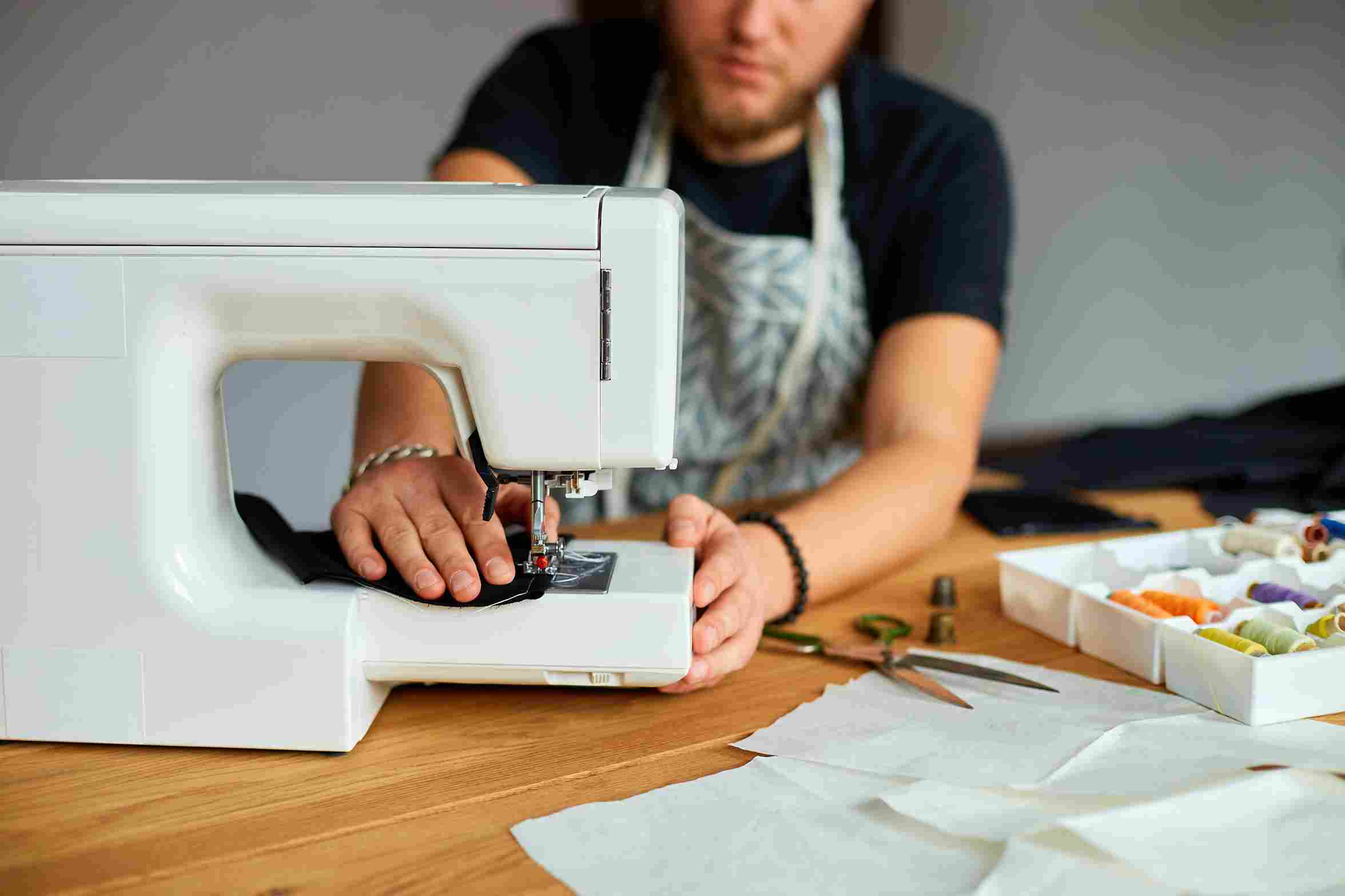 En este momento estás viendo Traje manchego para hombre: Un icono de la moda regional